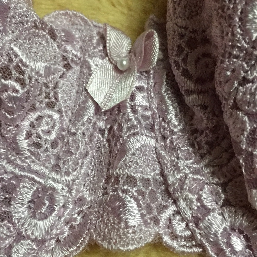 Vintage Bali Lace Desire 3602 Underwire Bra 36C - Picture 5 of 13